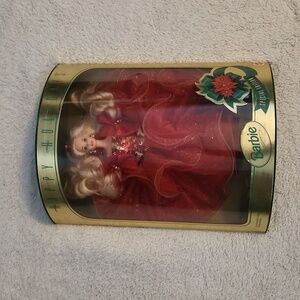 1993 MATTEL HAPPY HOLIDAYS BARBIE SPECIAL EDITION  NEW IN ORIGINAL BOX
